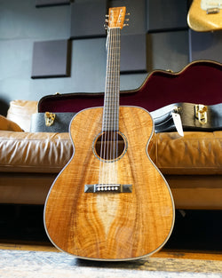 Martin Custom Shop Style 28 M-14 Flamed Koa