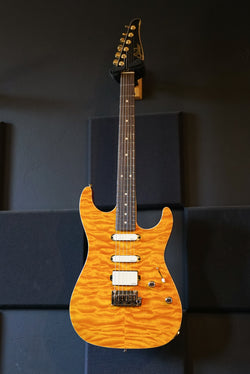 Suhr Standard Legacy HSS Limited Edition - Trans Caramel Front Photo