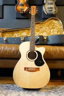 Pre-Owned Maton Performer w/Case