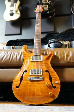 Pre-Owned PRS Hollowbody II w/Case 