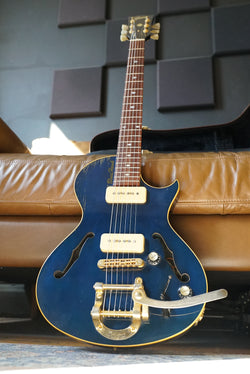 Pre-Owned Gibson Blues Hawk