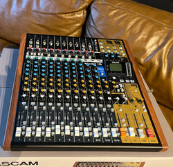 Pre-Owned Tascam Model 16