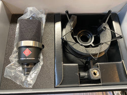 Pre-Owned Neumann TLM102 bk Studio Set