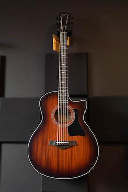 Taylor 326ce Baritone-6