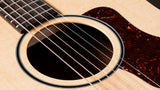Taylor Big Baby Taylor BBT sound hole